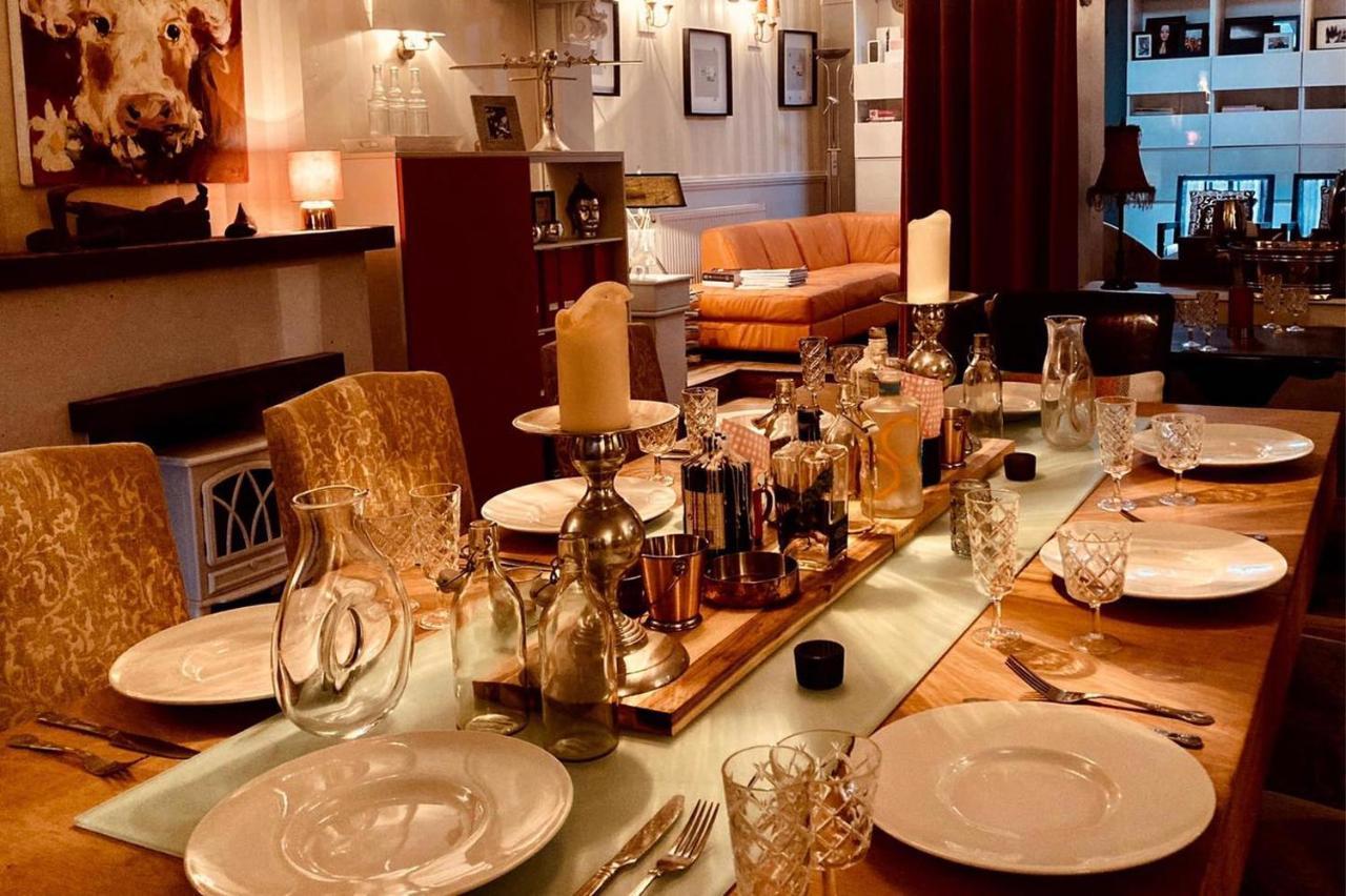 منزل الضيف Malin Townhouse المظهر الخارجي الصورة